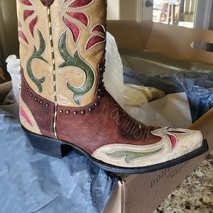 Yellowstone Double D women's western boots by Old Gringo size 8  multi color